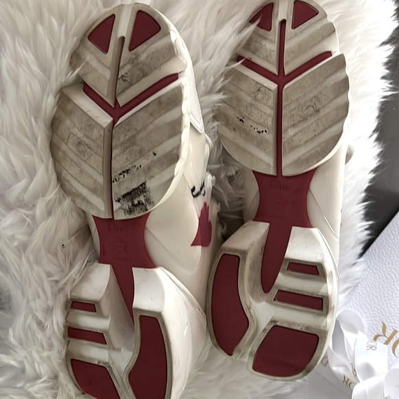 Christian Dior Sneakers - Picture 3 of 6